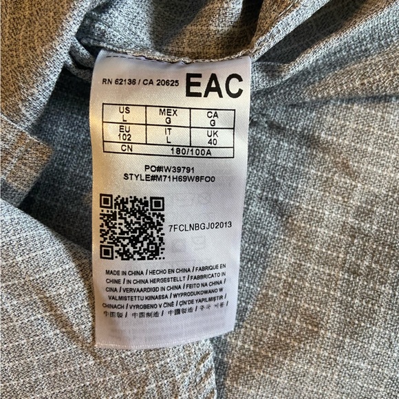 Guess 100% cotton button down tee - Picture 7 of 9